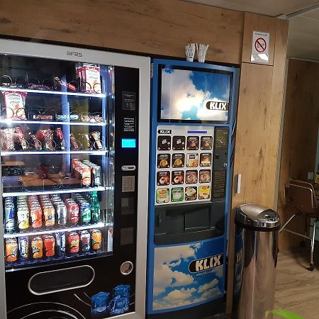 Ibis Budget Lille Ronchin - Stade Pierre Mauroy Esterno foto